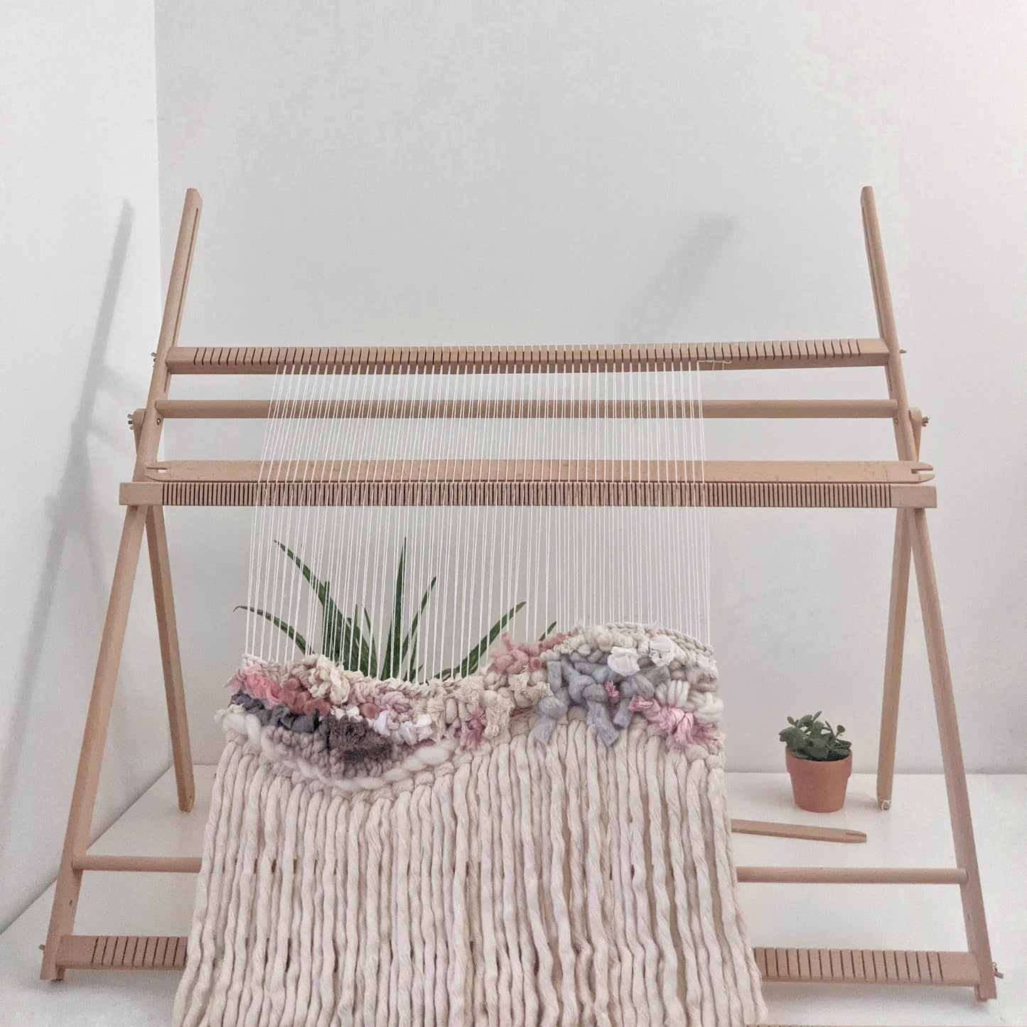 XXL Weaving Loom - With Stand