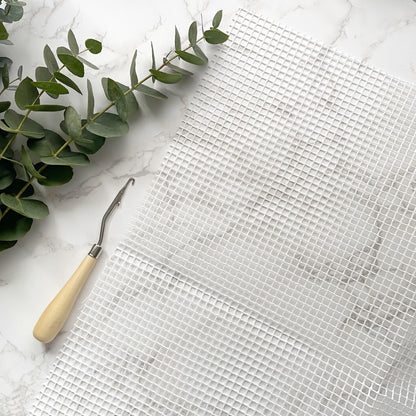 Latch/Locker Hook Mesh Canvas & Tools